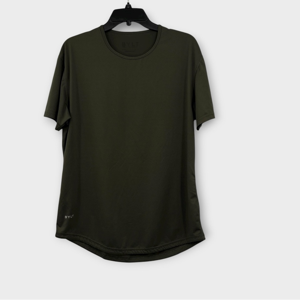 BYLT Performance Drop-Cut Men's T Shirt in Olive Green Men’s Size M
